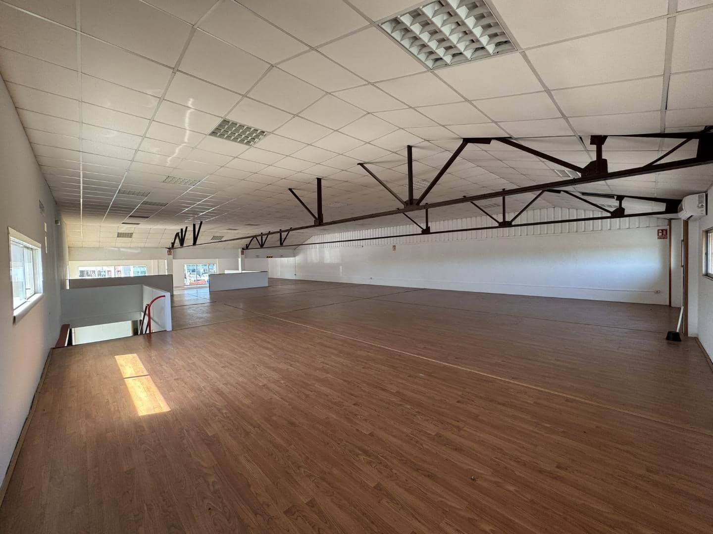 Commercieel te huur in Denia - € 3.900 (Ref: 9104947)