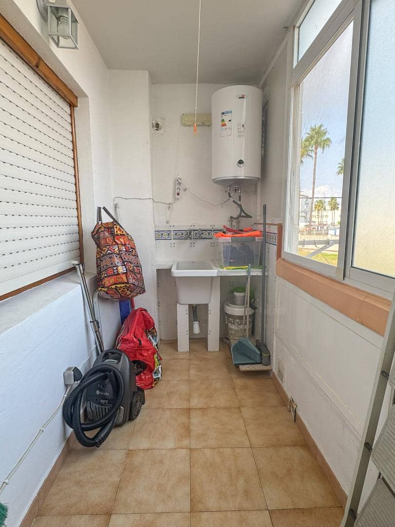 2 sovrum Lägenhet att hyra i Denia med pool - 900 € (Ref: 9194190)