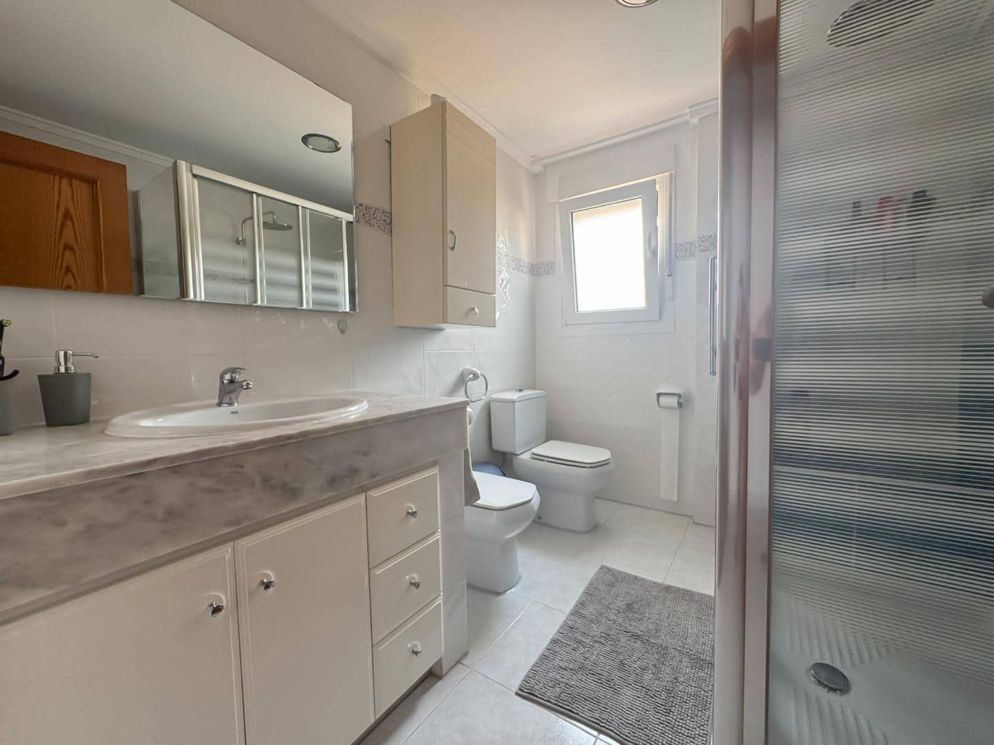 2 sovrum Lägenhet att hyra i Denia med pool - 900 € (Ref: 9194190)