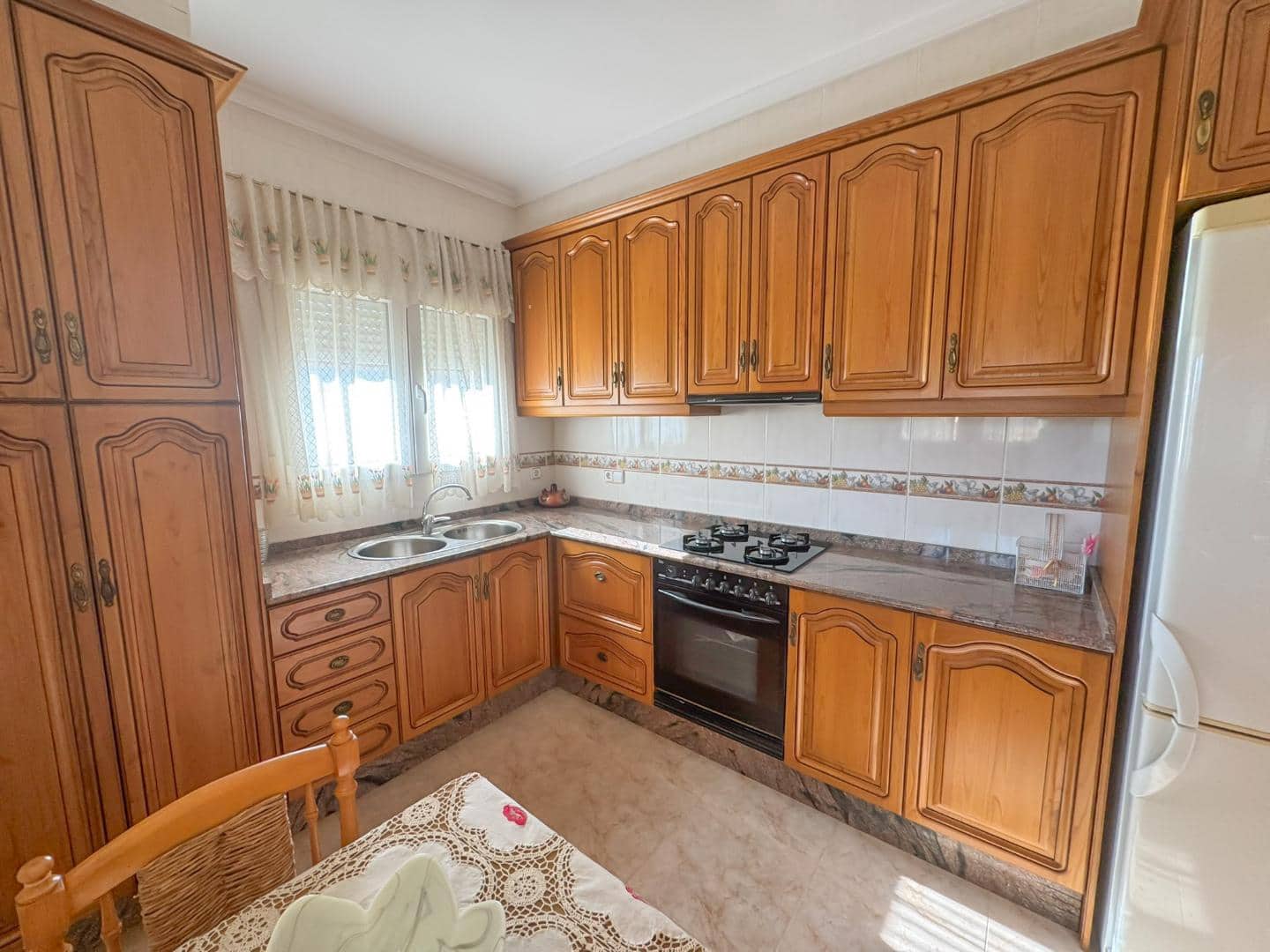 3 makuuhuone Huvila myytävänä paikassa Pedreguer mukana uima-altaan - 449 000 € (Ref: 9255848)