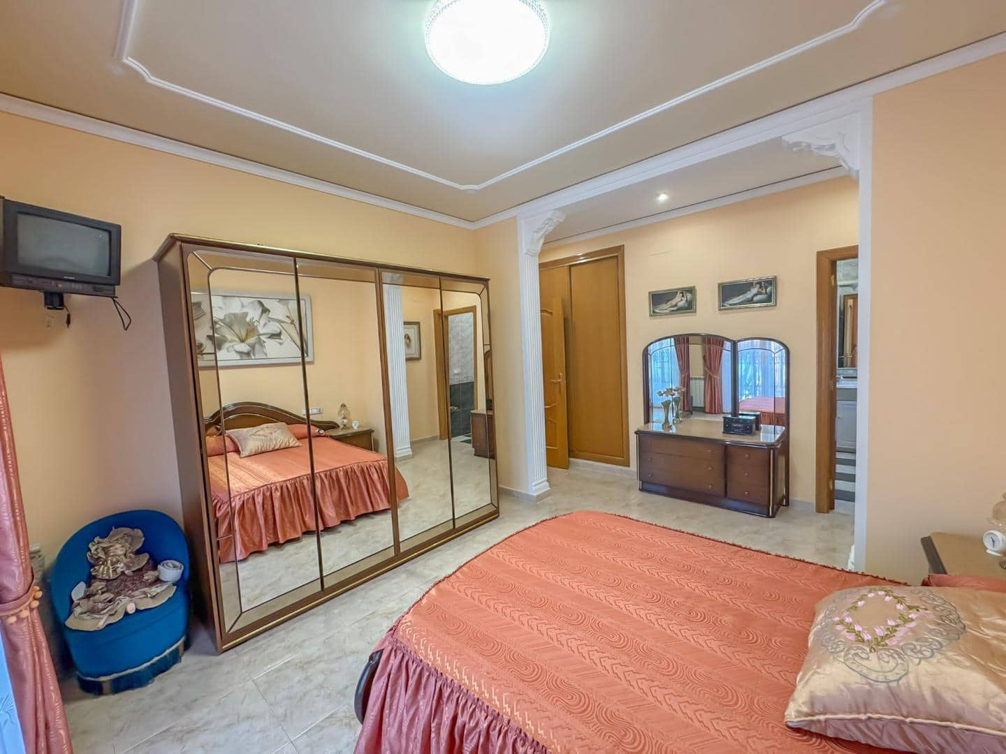 3 makuuhuone Huvila myytävänä paikassa Pedreguer mukana uima-altaan - 449 000 € (Ref: 9255848)