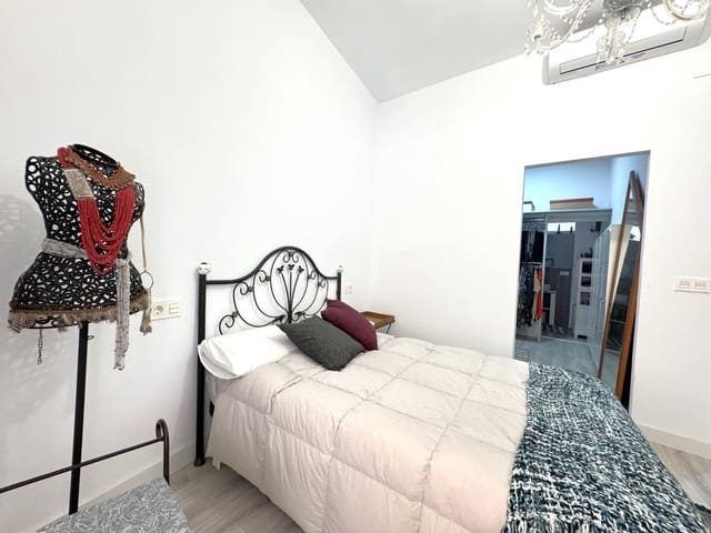 4 soverom Villa til salgs i Centro Urbano, Dénia - € 473 000 (Ref: 9289661)