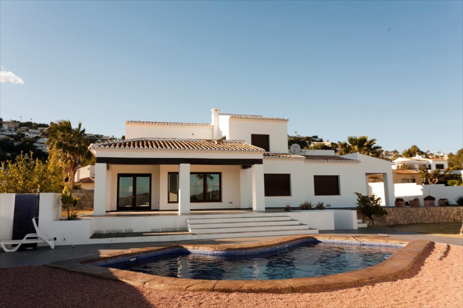 4 soveværelse Villa til salg i Moraira med swimmingpool - € 1.440.000 (Ref: 9306770)