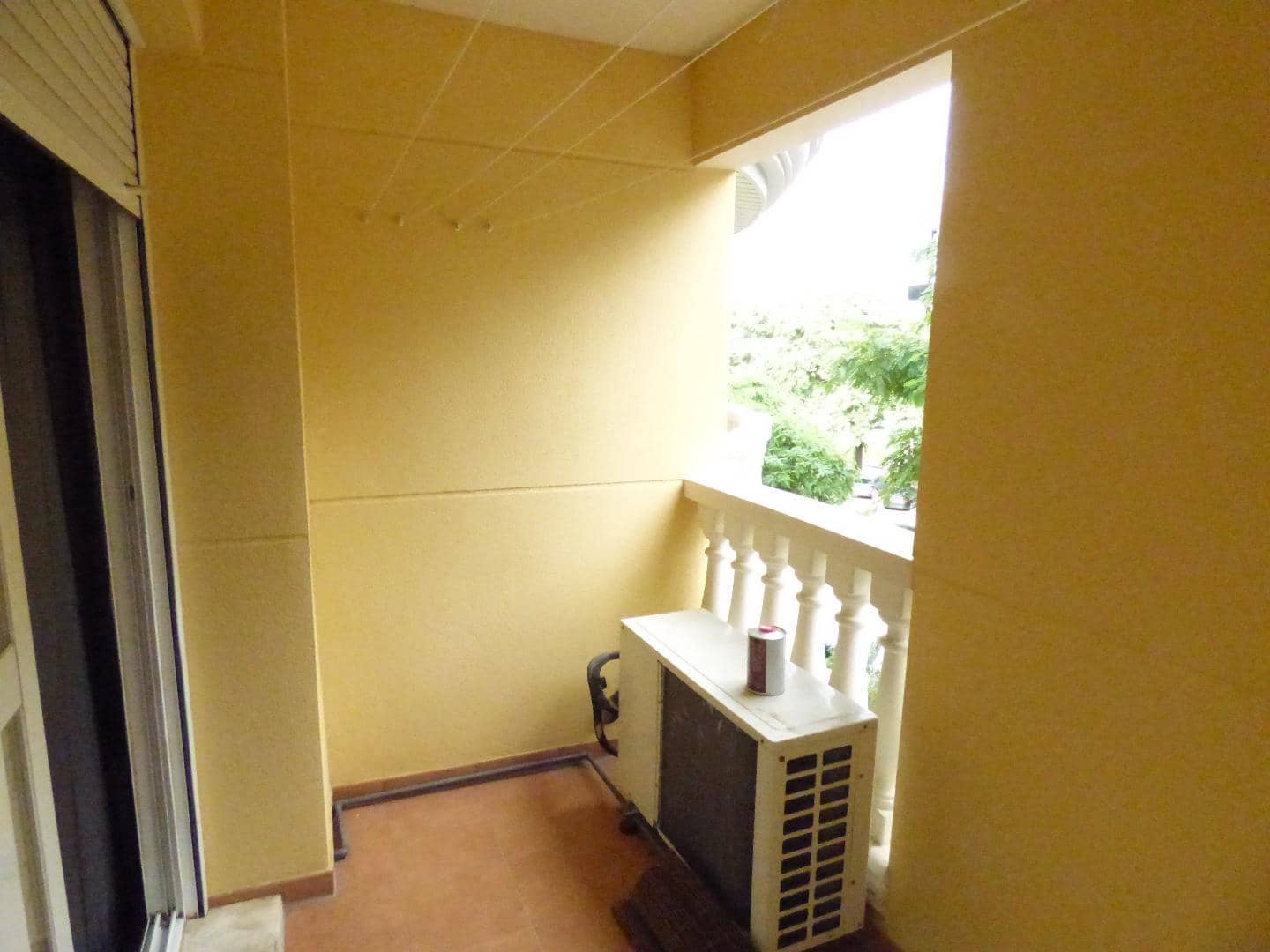 3 quarto Apartamento para venda em Denia com piscina - 250 000 € (Ref: 9372058)