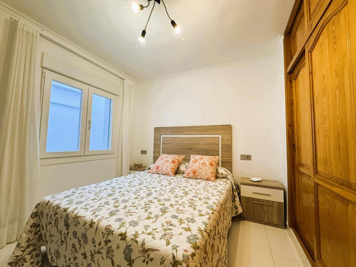 4 soveværelse Semi-Rækkehus til salg i Denia - € 525.000 (Ref: 9402590)