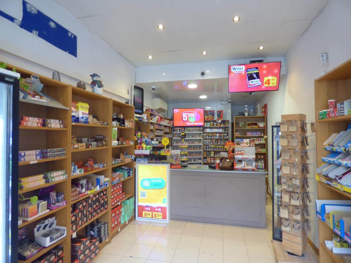 Kommersiell till salu i Gata de Gorgos - 400 000 € (Ref: 9457753)