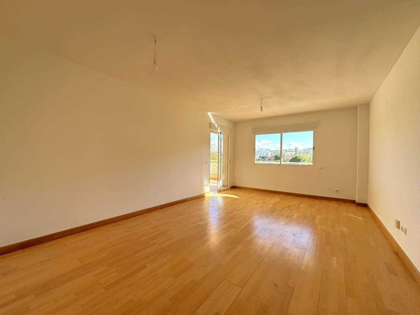 3 quarto Apartamento para venda em Denia - 265 000 € (Ref: 9465939)