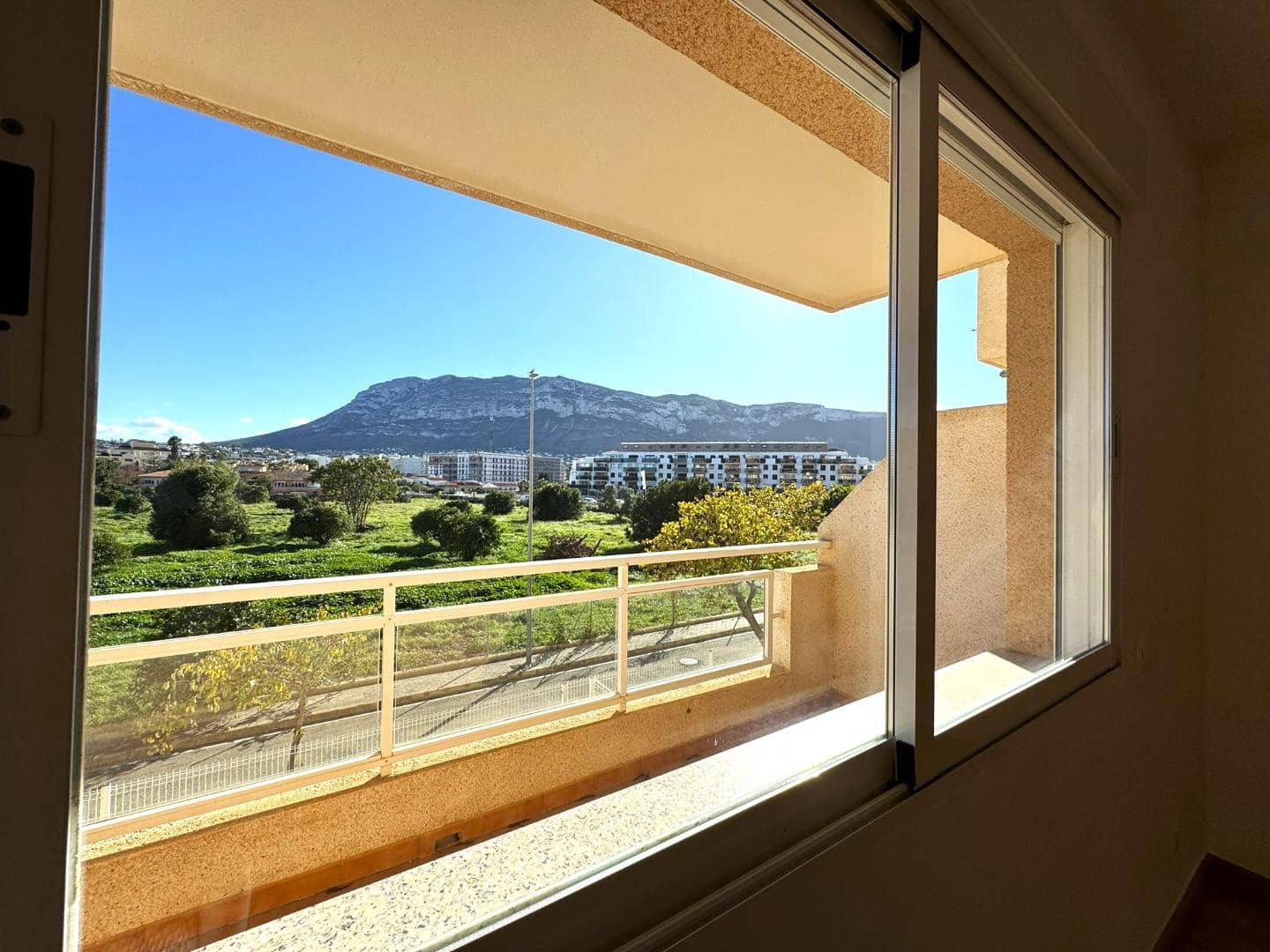 3 quarto Apartamento para venda em Denia - 265 000 € (Ref: 9465939)