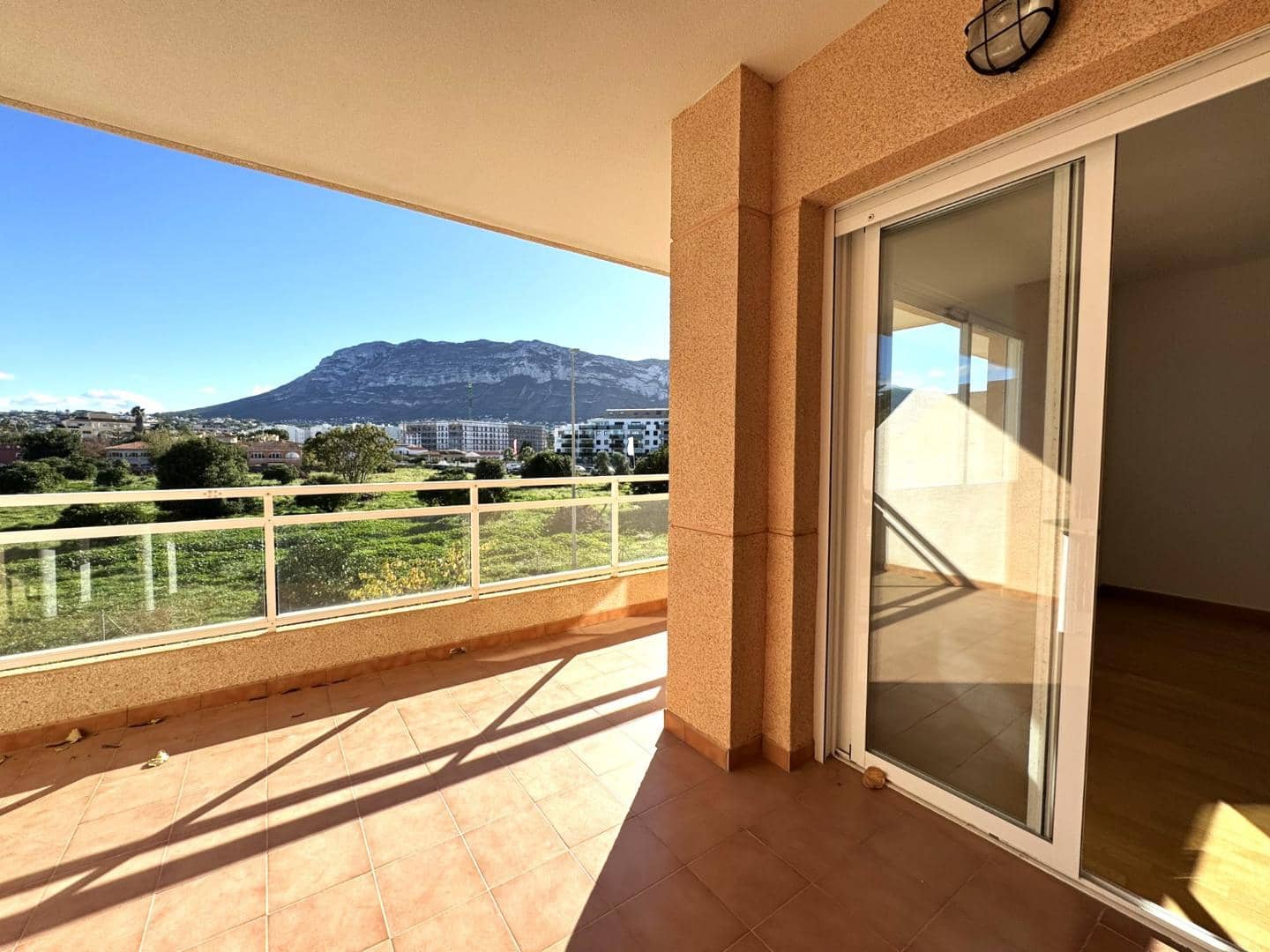 3 quarto Apartamento para venda em Denia - 265 000 € (Ref: 9465939)