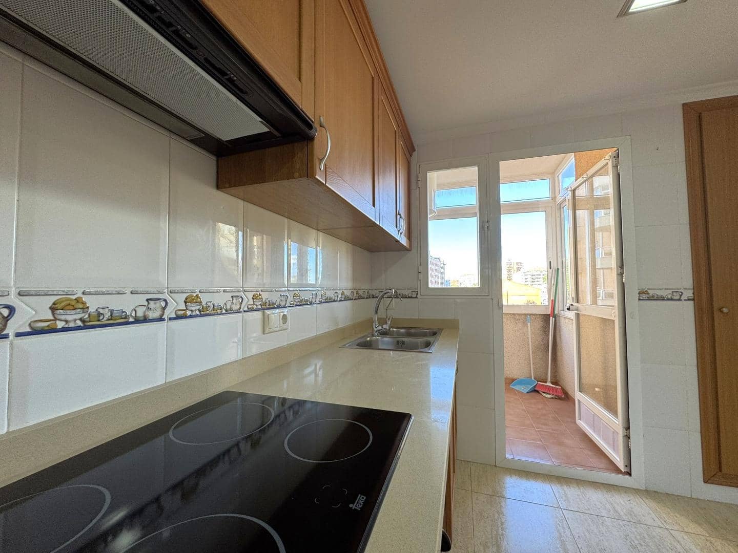 3 quarto Apartamento para venda em Denia - 265 000 € (Ref: 9465939)
