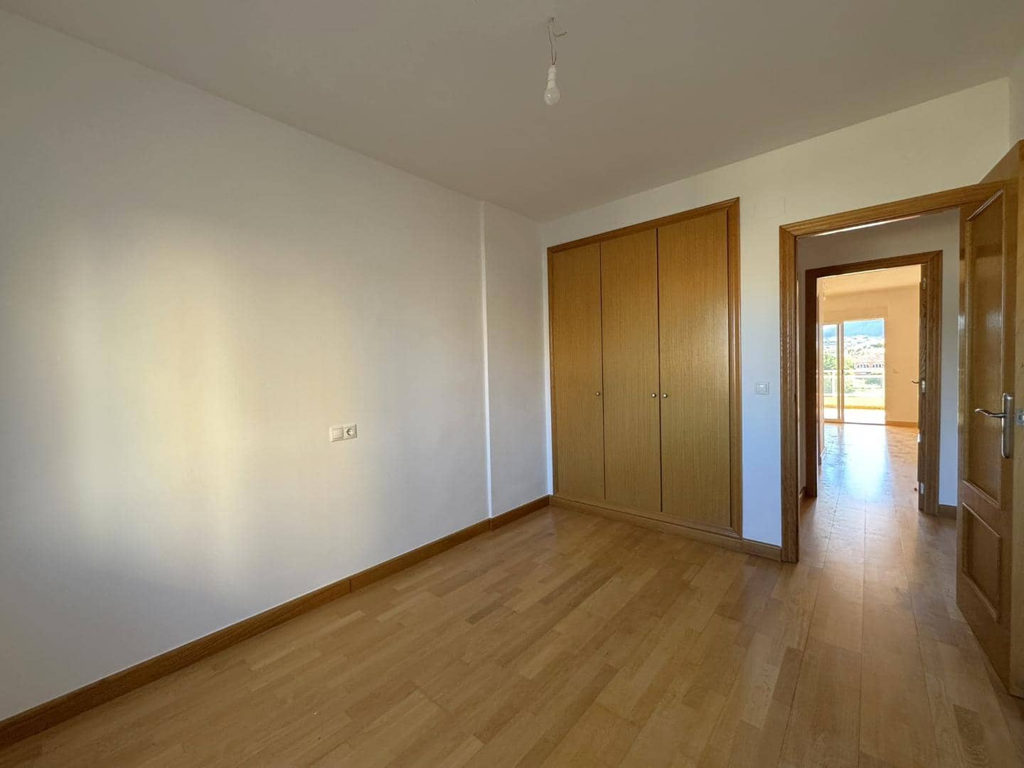 3 quarto Apartamento para venda em Denia - 265 000 € (Ref: 9465939)