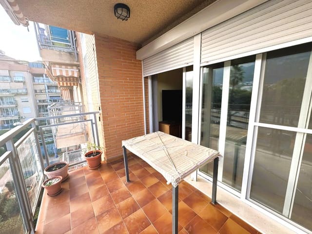 3 soverom Leilighet til salgs i Centro Urbano, Dénia med svømmebasseng - € 320 000 (Ref: 9481601)