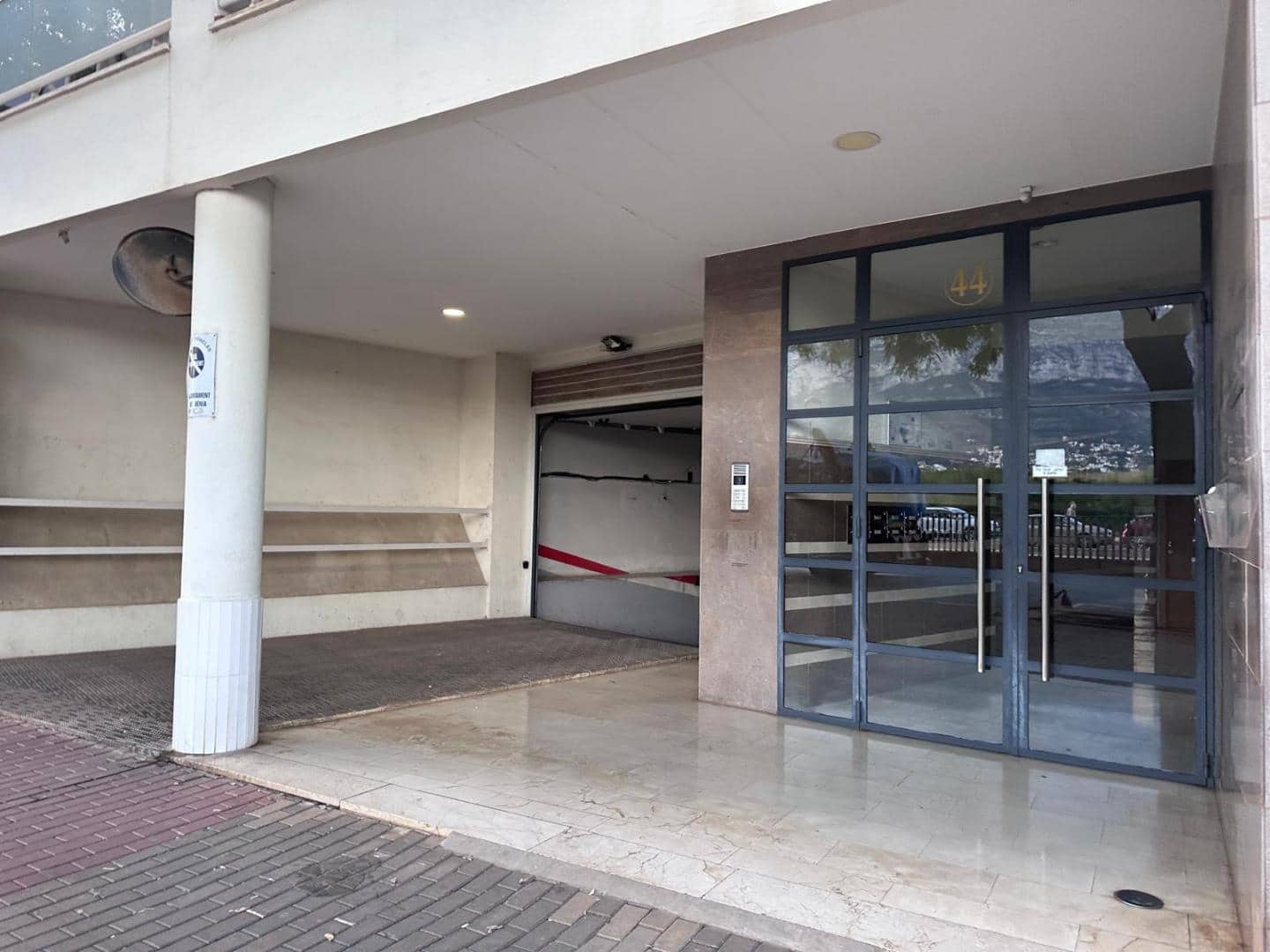 Garage for sale in Denia - € 23,000 (Ref: 9509262)