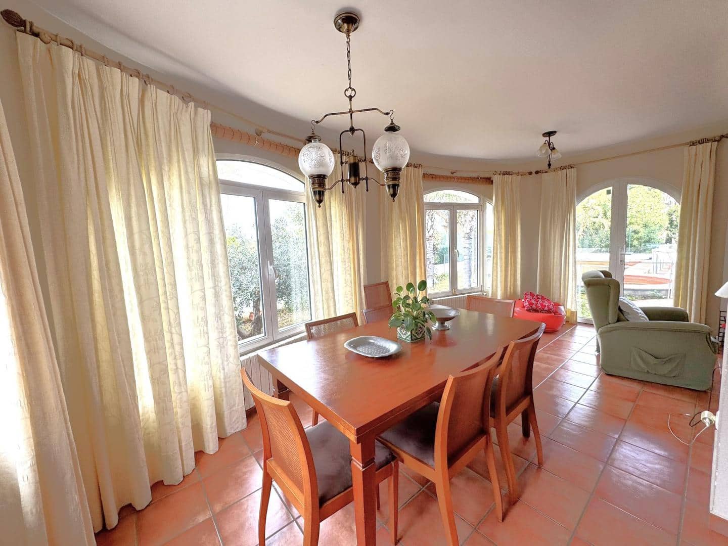 6 quarto Moradia para venda em Denia com piscina - 795 000 € (Ref: 9511177)