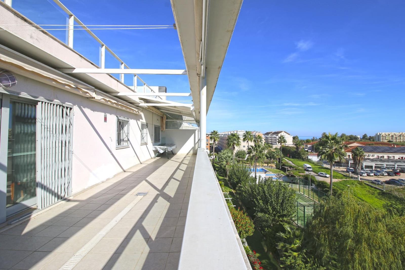 3 sovrum Takvåning till salu i Denia med pool - 420 000 € (Ref: 9512038)