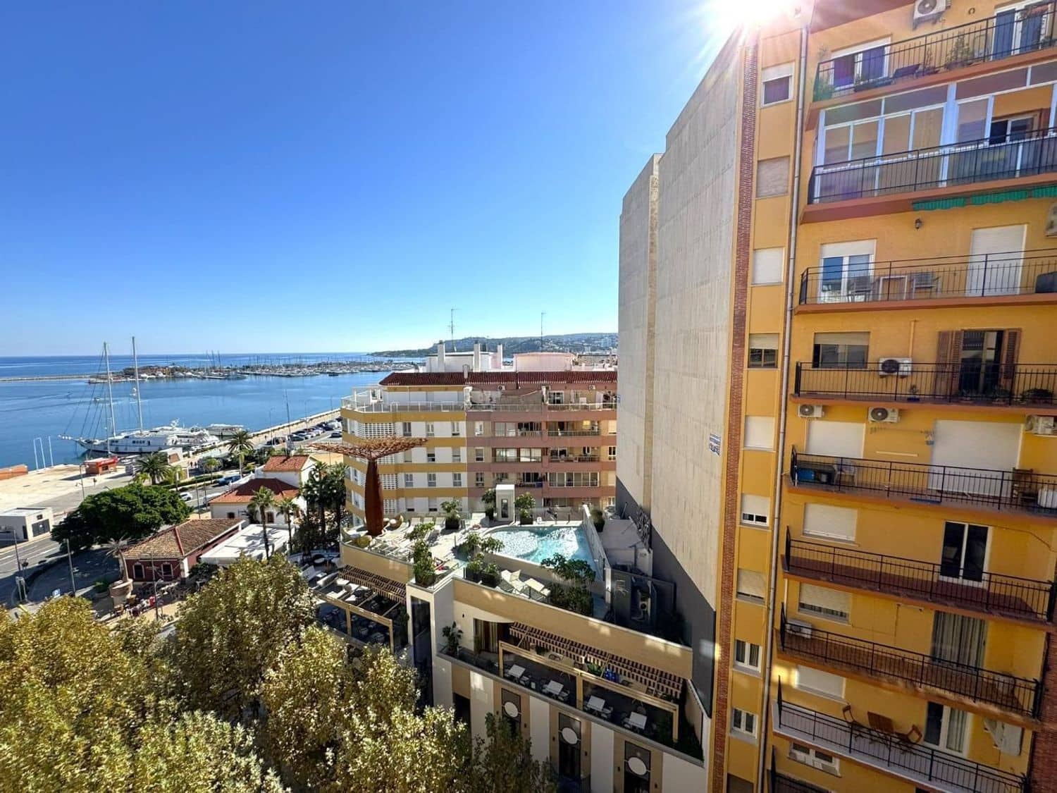 3 soveværelse Lejlighed til salg i Denia - € 305.000 (Ref: 9637558)