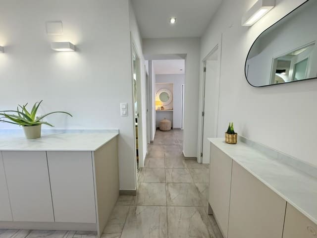 Appartement de 2 chambres à louer à Les Bovetes - La Felicidad, Dénia avec piscine garage - 900 € (Ref: 9637561)