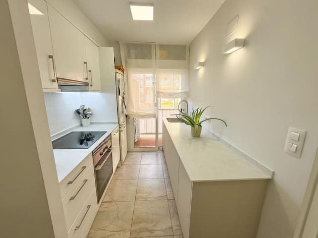 Appartement de 2 chambres à louer à Les Bovetes - La Felicidad, Dénia avec piscine garage - 900 € (Ref: 9637561)