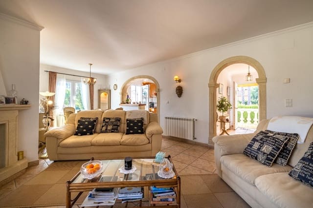 4 bedroom Villa for sale in El Montgó, Dénia with pool garage - € 550,000 (Ref: 9637563)