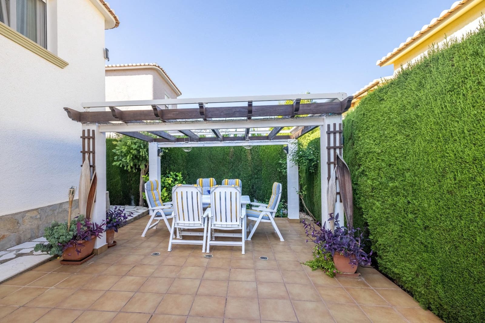 4 bedroom Villa for sale in Denia with pool garage - € 550,000 (Ref: 9637563)