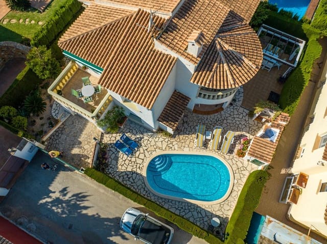 4 bedroom Villa for sale in El Montgó, Dénia with pool garage - € 550,000 (Ref: 9637563)
