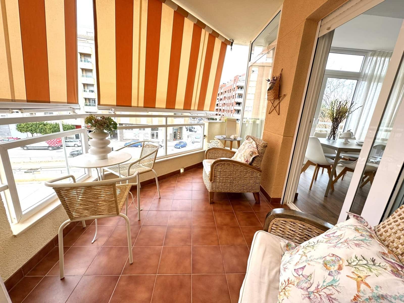 3 soveværelse Lejlighed til salg i Denia - € 340.000 (Ref: 9637564)