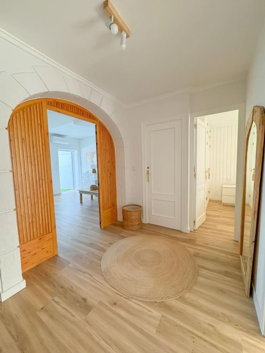 3 bedroom Villa for sale in Denia - € 480,000 (Ref: 9637566)