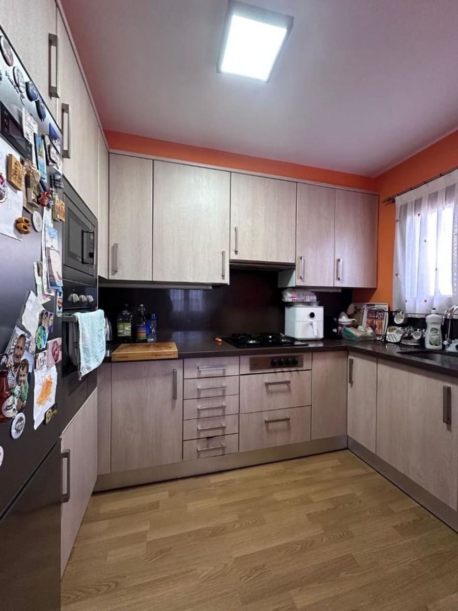 3 makuuhuone Huvila myytävänä paikassa Senija mukana uima-altaan - 320 000 € (Ref: 9637576)