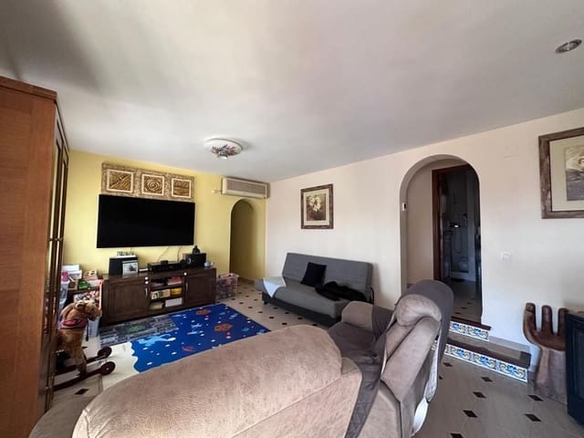 3 slaapkamer Villa te koop in Senija met zwembad - € 320.000 (Ref: 9637576)