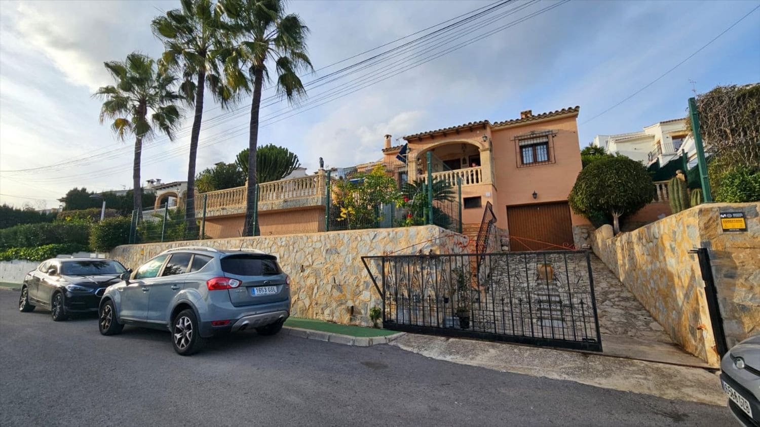 3 makuuhuone Huvila myytävänä paikassa Senija mukana uima-altaan - 320 000 € (Ref: 9637576)