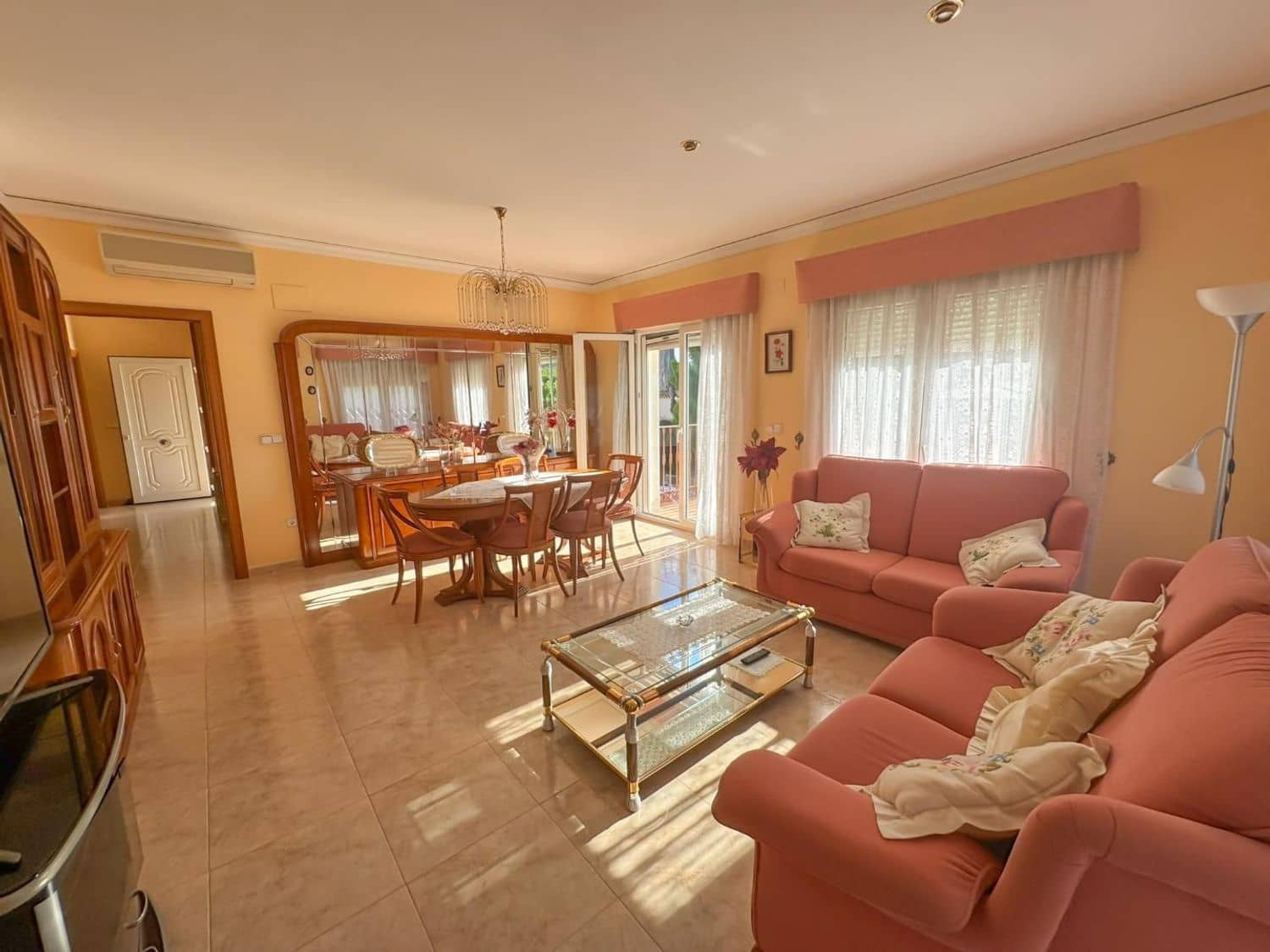 3 chambre Villa/Maison à vendre à Pedreguer avec piscine garage - 449 000 € (Ref: 9637583)