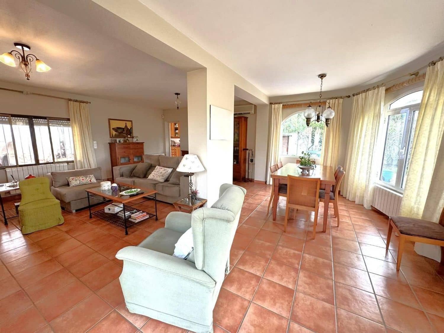 6 bedroom Villa for sale in Denia with pool garage - € 795,000 (Ref: 9637584)