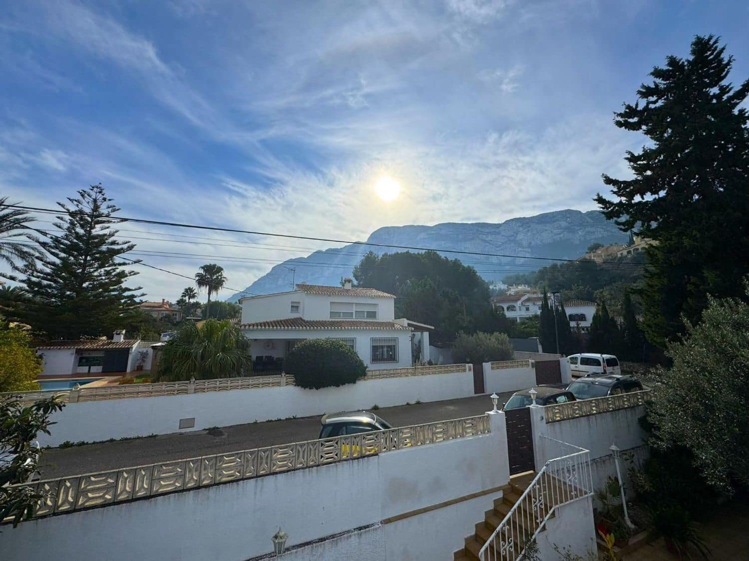 6 bedroom Villa for sale in Denia with pool garage - € 795,000 (Ref: 9637584)