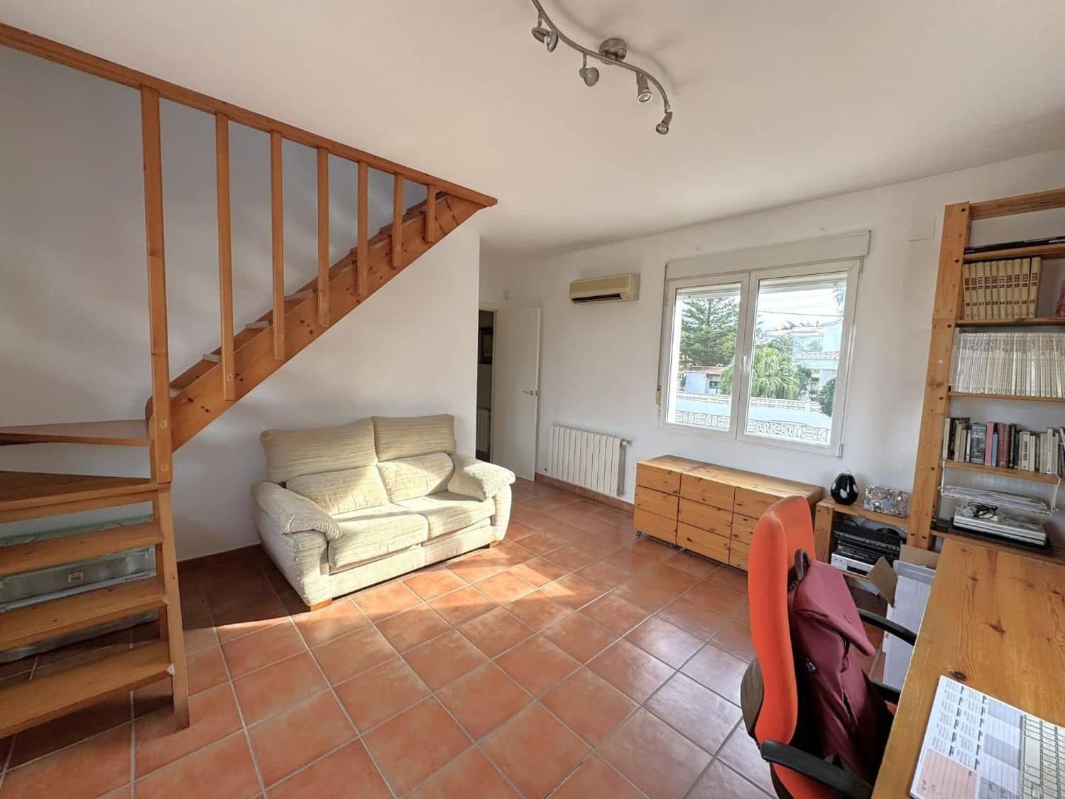 6 bedroom Villa for sale in Denia with pool garage - € 795,000 (Ref: 9637584)