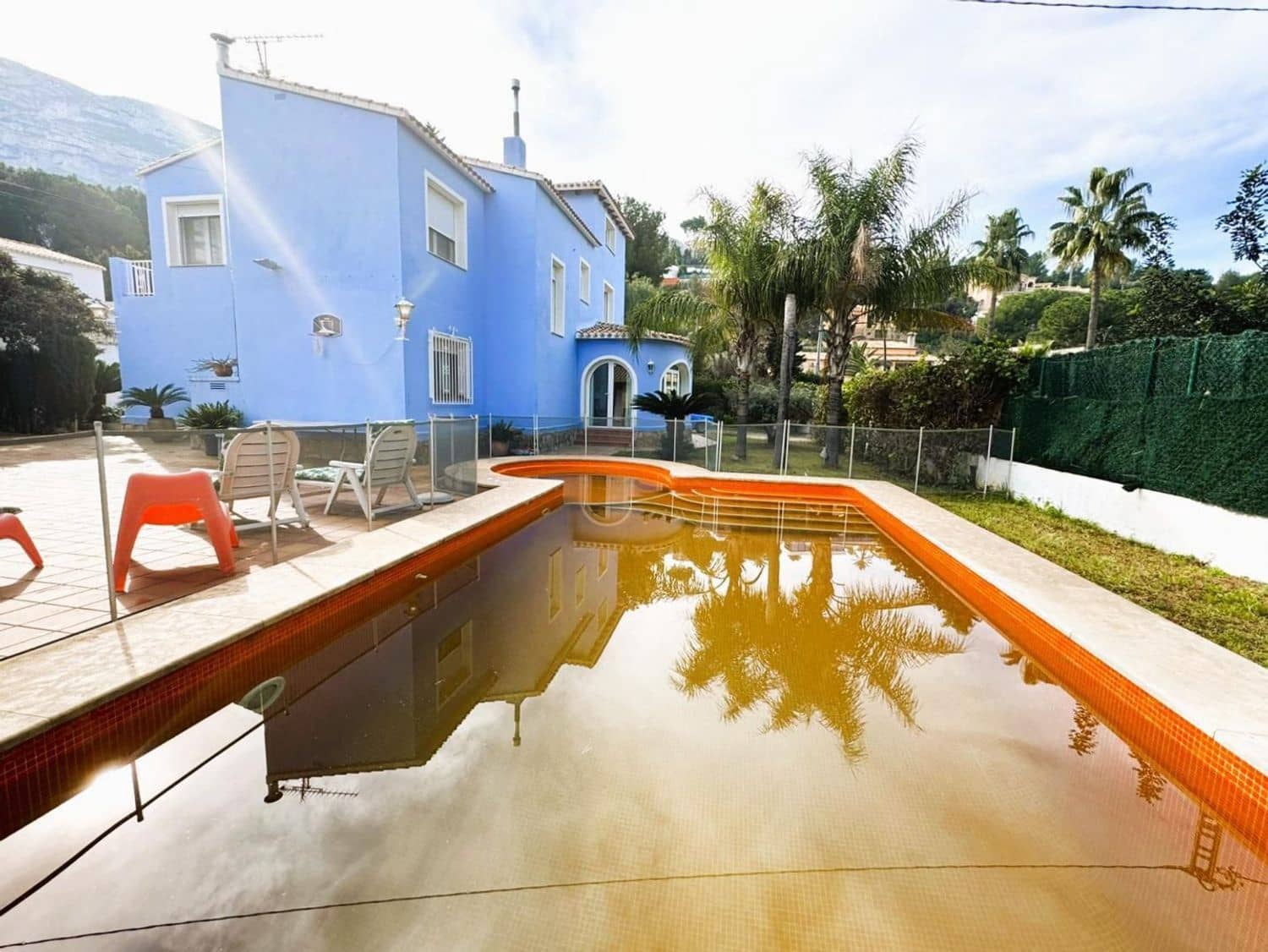 6 bedroom Villa for sale in Denia with pool garage - € 795,000 (Ref: 9637584)