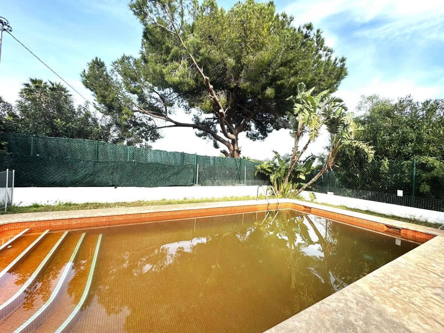 6 bedroom Villa for sale in Denia with pool garage - € 795,000 (Ref: 9637584)
