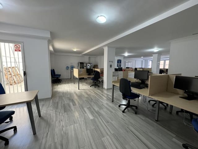 Kontor til leie i Centro Urbano, Dénia - € 1 100 (Ref: 9637586)