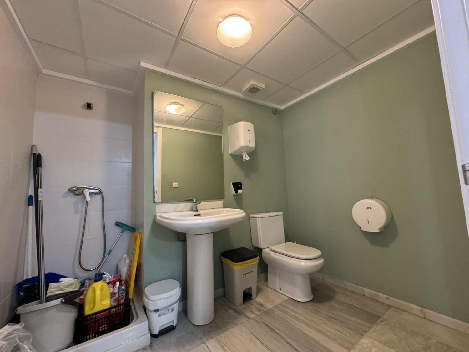 Kontor til leie i Denia - € 1 100 (Ref: 9637586)