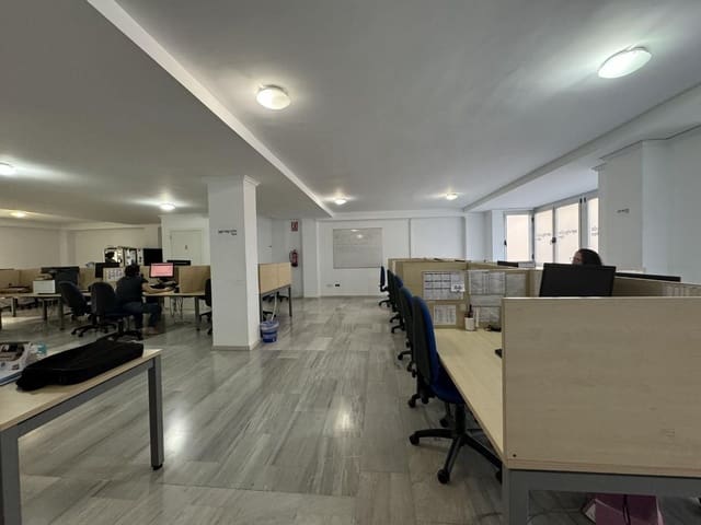 Kontor til leie i Centro Urbano, Dénia - € 1 100 (Ref: 9637586)