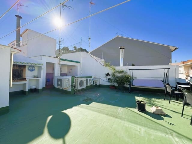 4 Zimmer Villa zu verkaufen in El Puerto, Dénia - 525.000 € (Ref: 9637592)