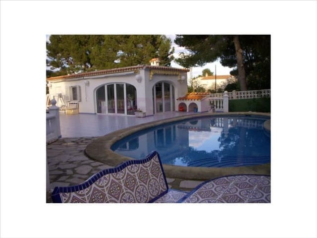 6 bedroom Villa for sale in La Pedrera - Vessanes, Dénia - € 790,000 (Ref: 9637595)