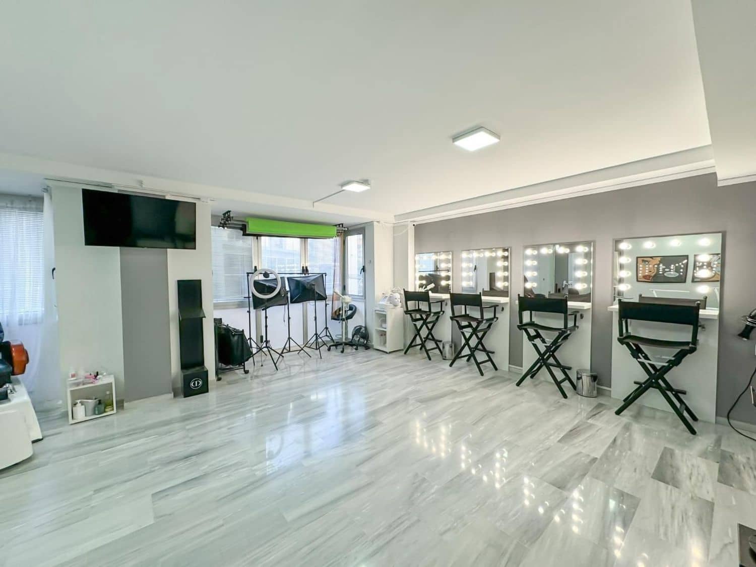 Local Commercial à louer à Denia - 700 € (Ref: 9637596)