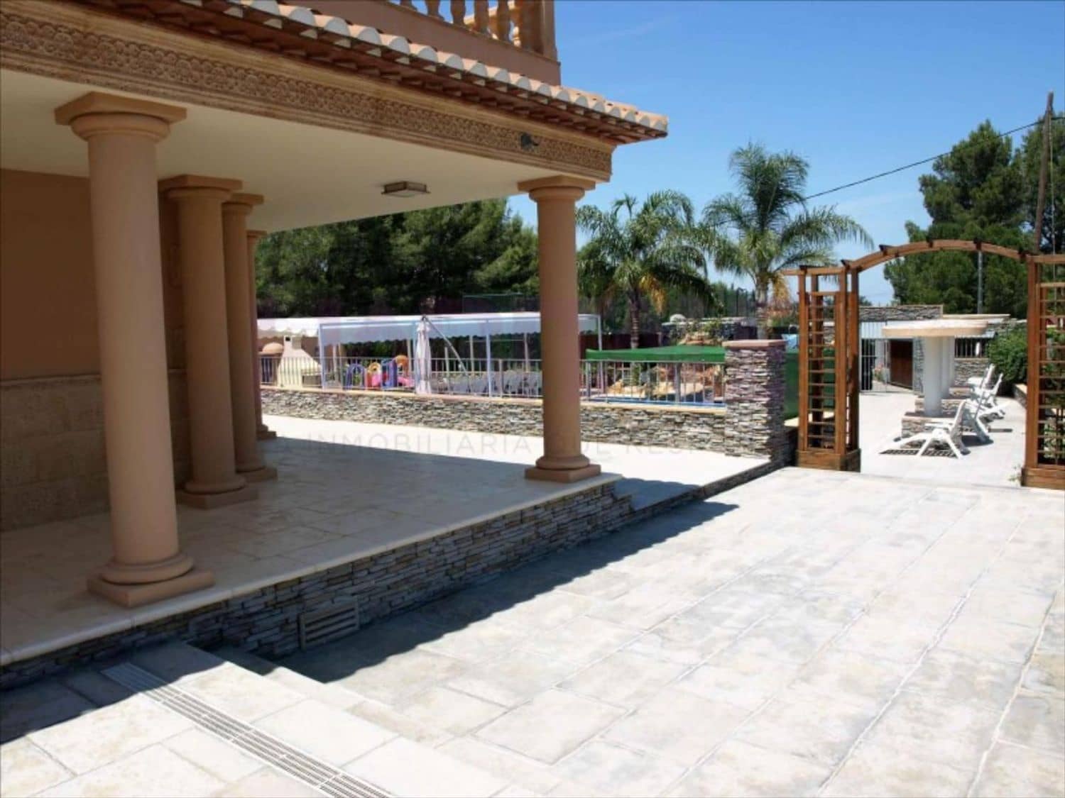 8 soveværelse Villa til salg i Denia med swimmingpool garage - € 899.000 (Ref: 9637597)