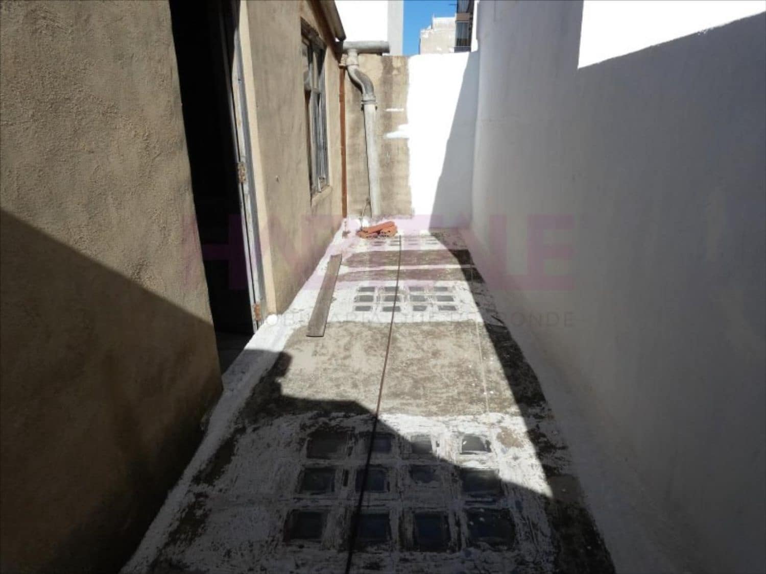 Local Commercial à vendre à Denia - 269 000 € (Ref: 9637598)