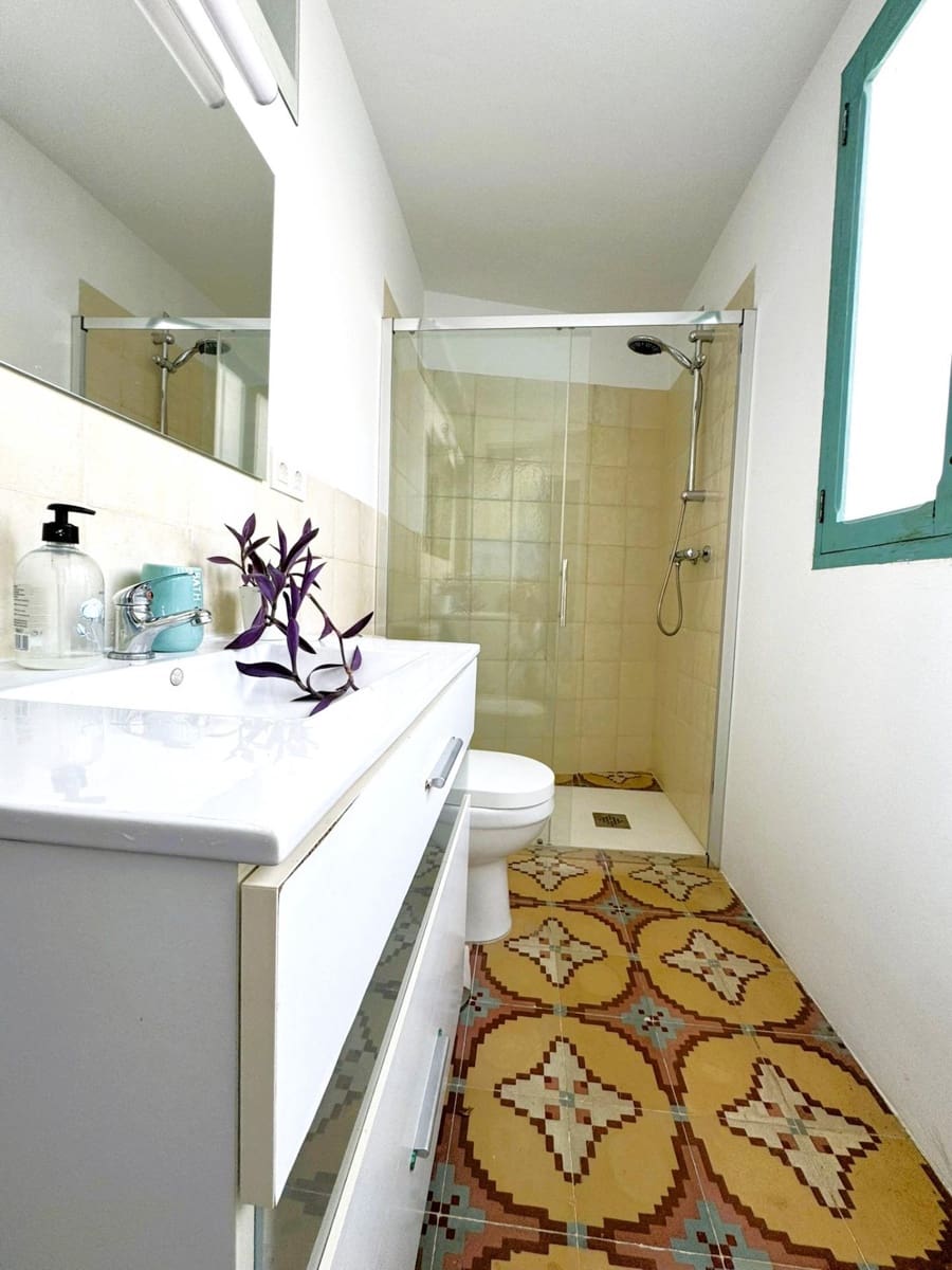 3 bedroom Townhouse for sale in Denia with garage - € 449,000 (Ref: 9637599)