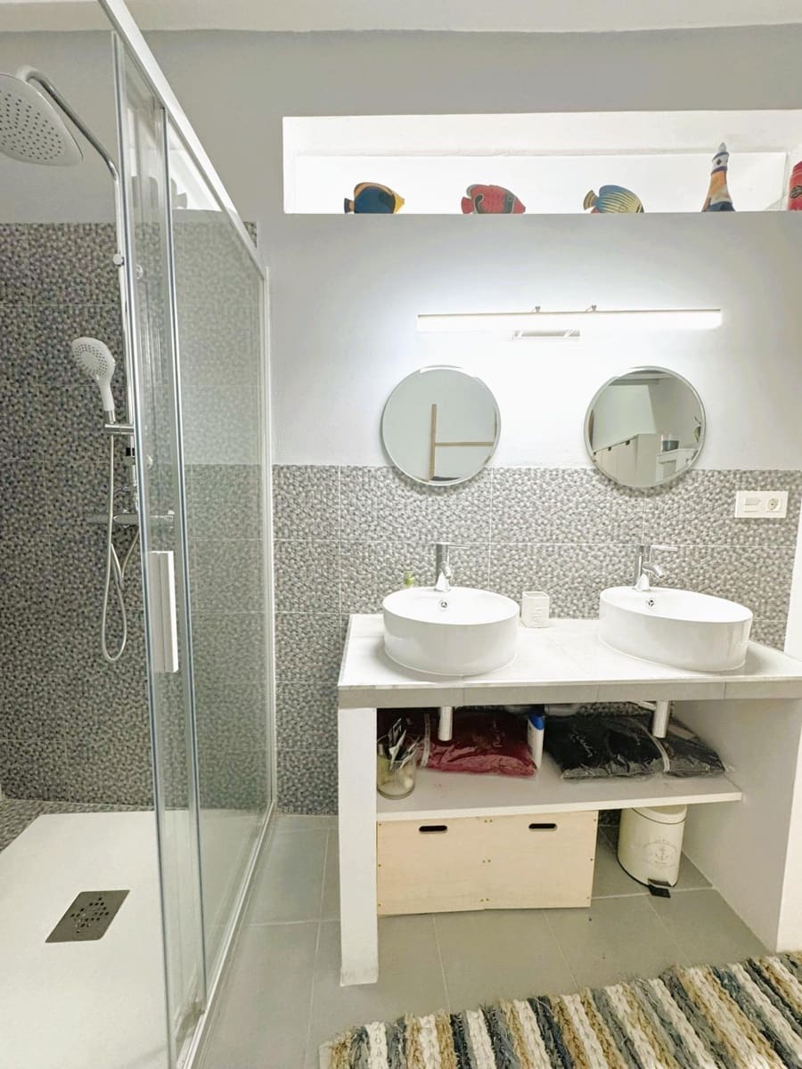 3 bedroom Townhouse for sale in Denia with garage - € 449,000 (Ref: 9637599)