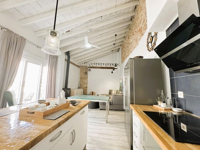 3 sypialnia Dom na sprzedaż w Centro Urbano, Dénia z garażem - 435 000 € (Ref: 9637599)