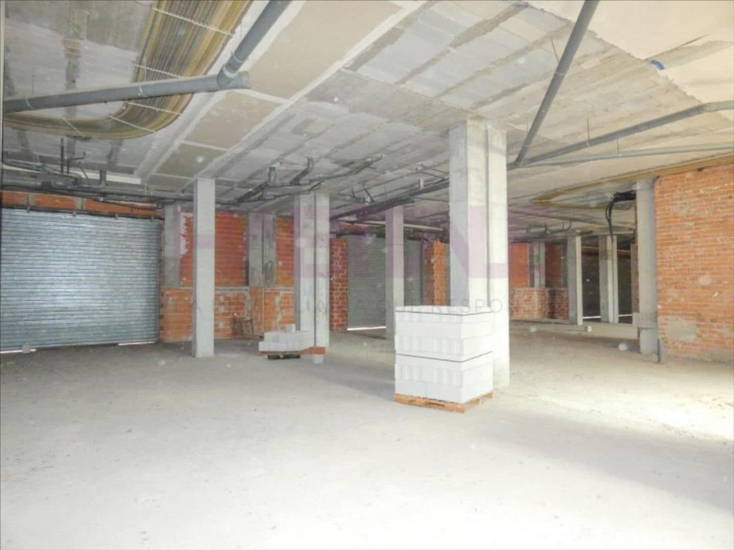 Kommersiell att hyra i Denia - 1 200 € (Ref: 9651981)