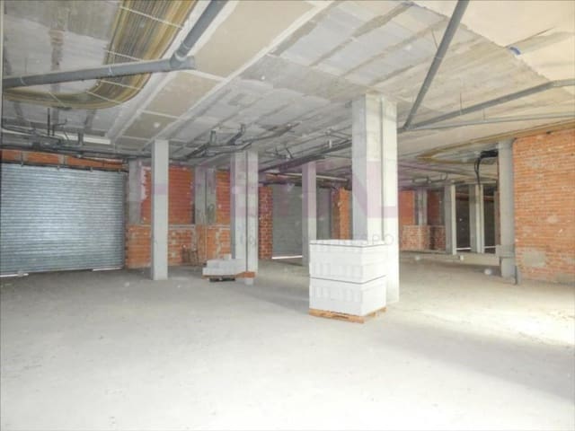 Kommersiell att hyra i Centro Urbano, Dénia - 1 200 € (Ref: 9651981)