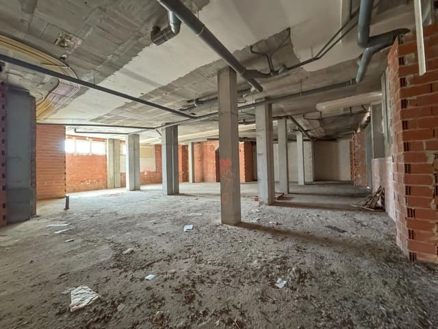 Kommersiell att hyra i Centro Urbano, Dénia - 1 200 € (Ref: 9651981)